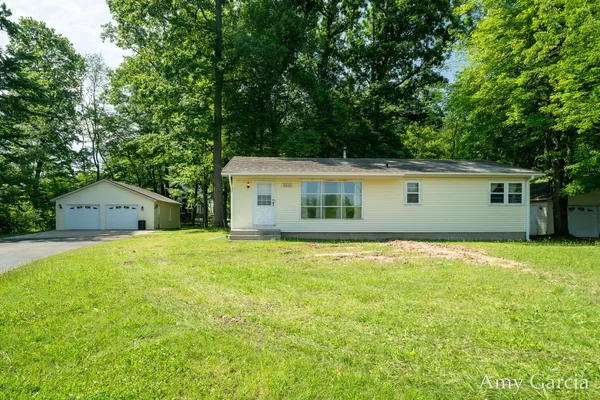 $399,900 | 3530 11 Mile Road Northeast, Rockford, MI 49341