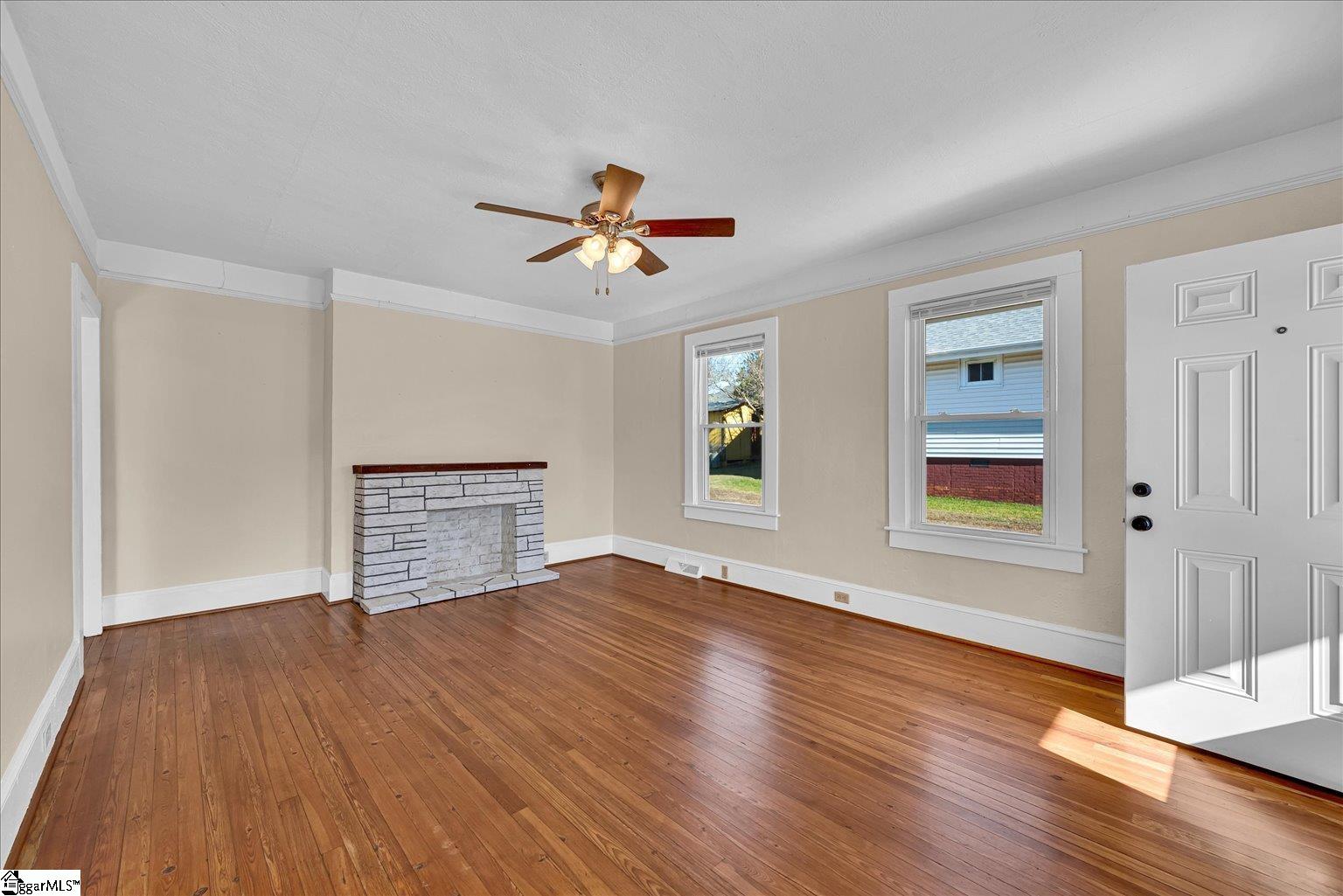 13 Alexander Street Liberty, SC 29657 - Photo 5 of 24 Gallery Image 5