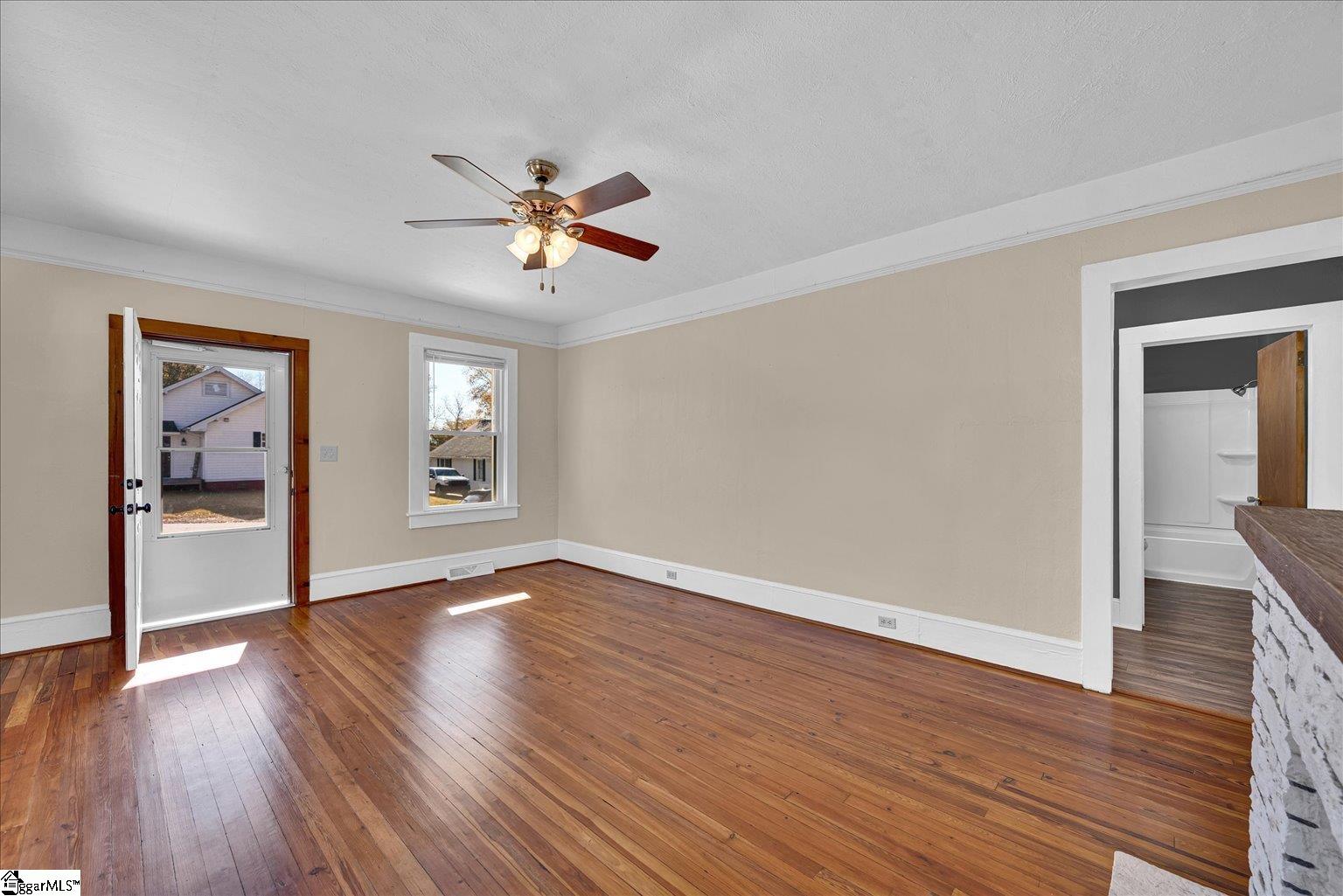 13 Alexander Street Liberty, SC 29657 - Photo 6 of 24 Gallery Image 6