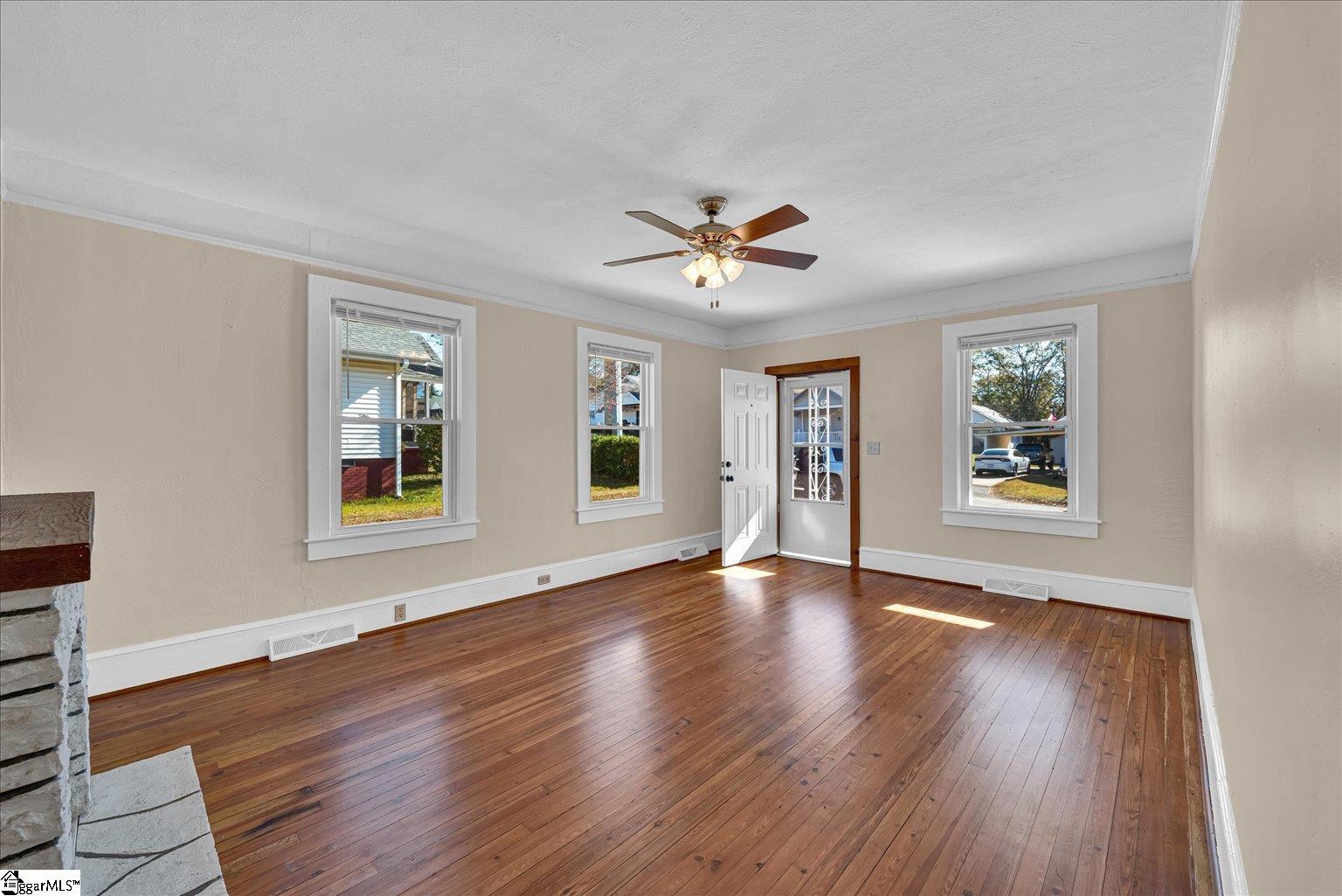 13 Alexander Street Liberty, SC 29657 - Photo 7 of 24 Gallery Image 7