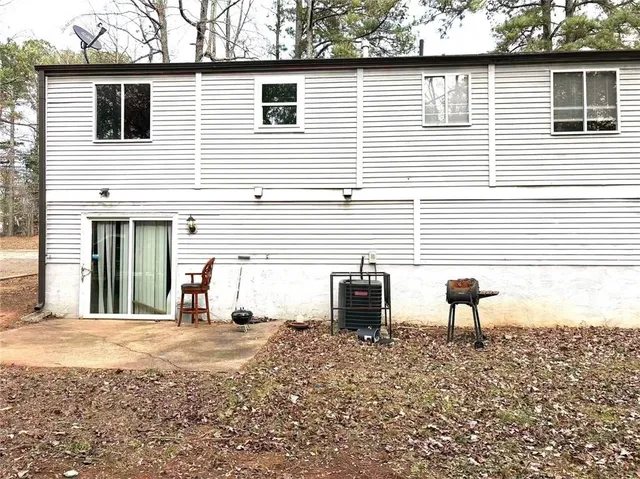 $2,200 | 1217 Harbins Road Northwest, Norcross, GA 30093