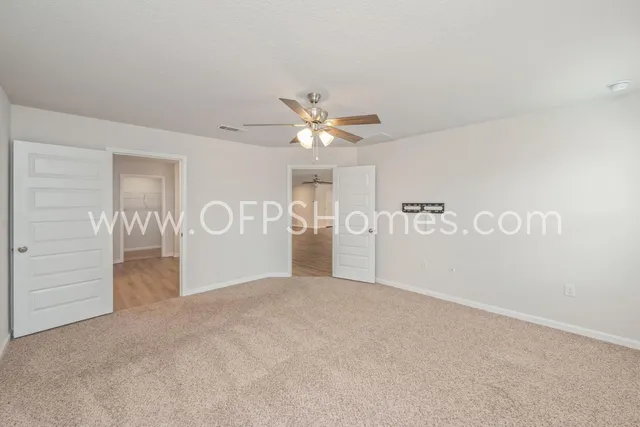 $2,500 | 6705 Sarah Ann Way, Laurel Hill, FL 32567