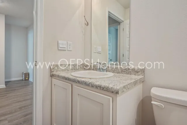 $2,500 | 6705 Sarah Ann Way, Laurel Hill, FL 32567