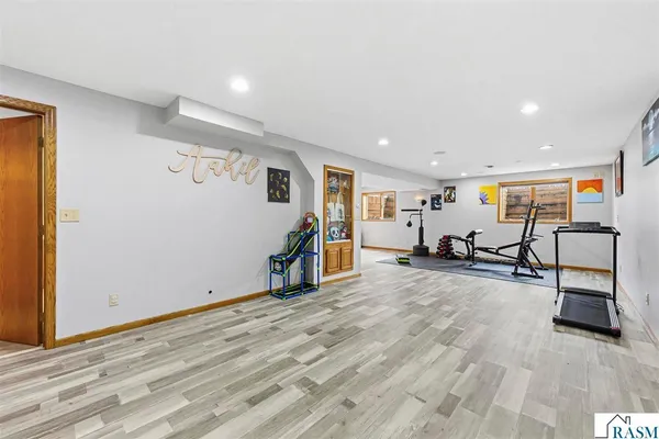 $399,900 | 229 Wadsworth Drive, Mankato, MN 56001