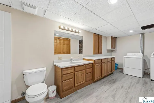 $399,900 | 229 Wadsworth Drive, Mankato, MN 56001