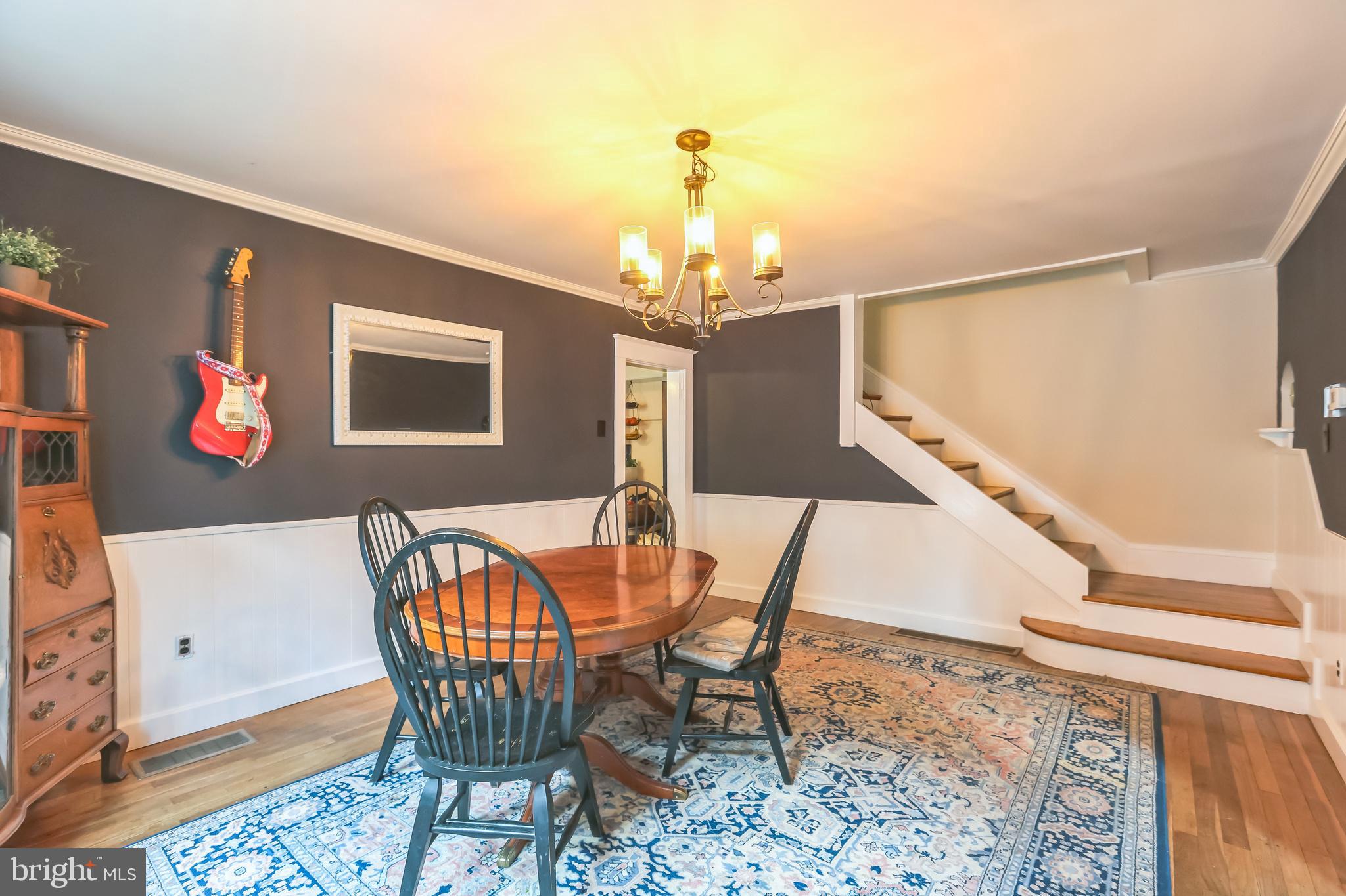127 Sycamore Road Riegelsville, PA 18077 - Photo 11 of 34 a view of a dining room with furniture and wooden floor