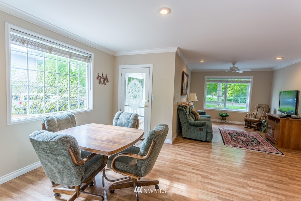 21804 49th Avenue Southeast Bothell, WA 98021 - Photo 13 of 22