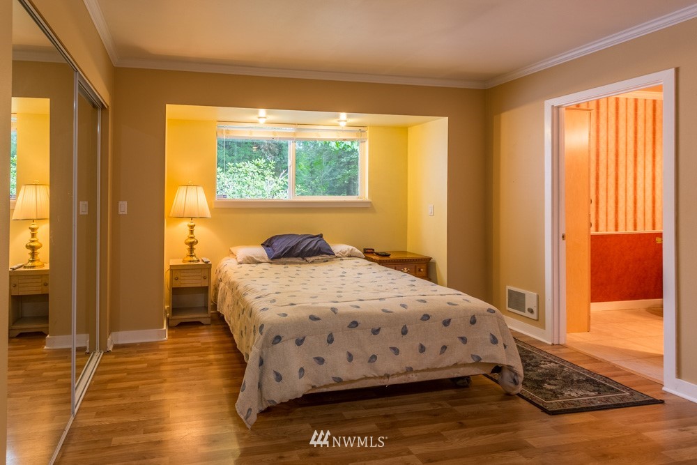 21804 49th Avenue Southeast Bothell, WA 98021 - Photo 14 of 22