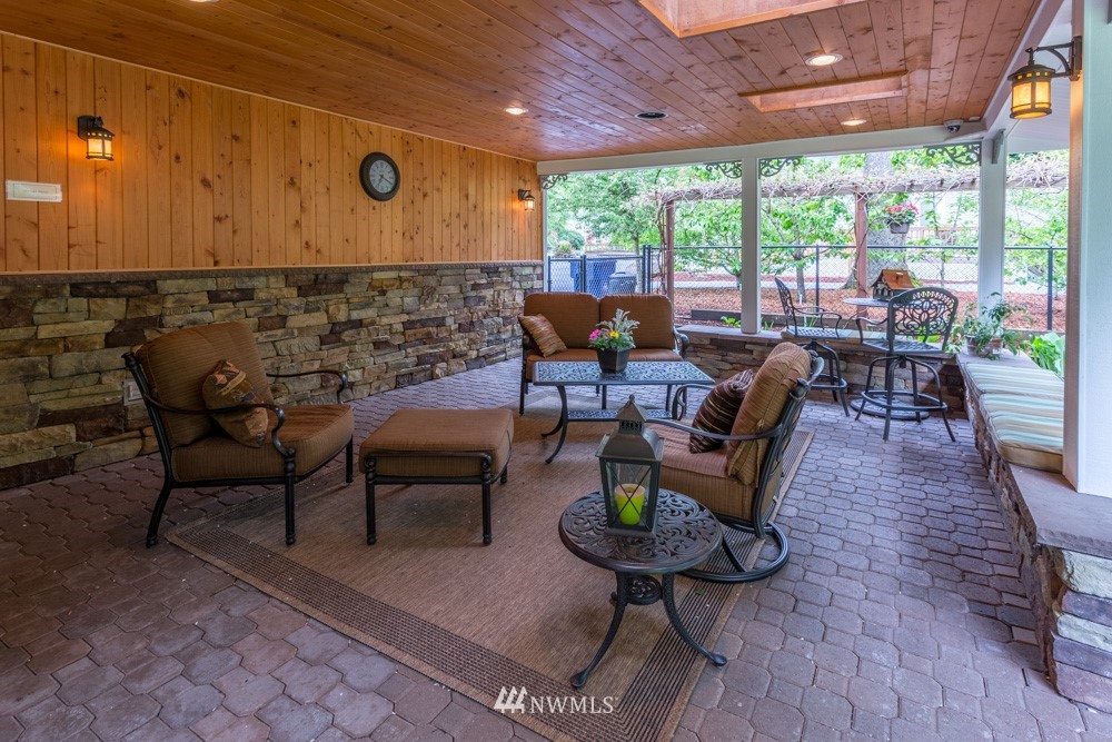 21804 49th Avenue Southeast Bothell, WA 98021 - Photo 16 of 22