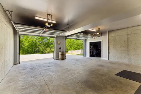 $630,000 | 1201 Heelstone Court, Columbia, TN 38401