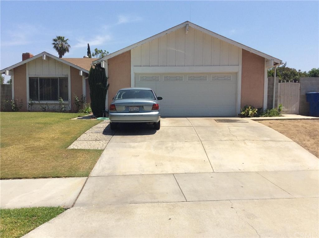 9420 Cabrillo Drive Riverside, CA 92503 - Photo 1 of 1