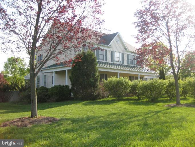 34311 Brownell Road Round Hill, VA 20141 - Photo 2 of 16 Exterior #2