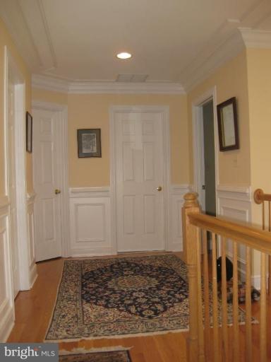 34311 Brownell Road Round Hill, VA 20141 - Photo 11 of 16 Hallway