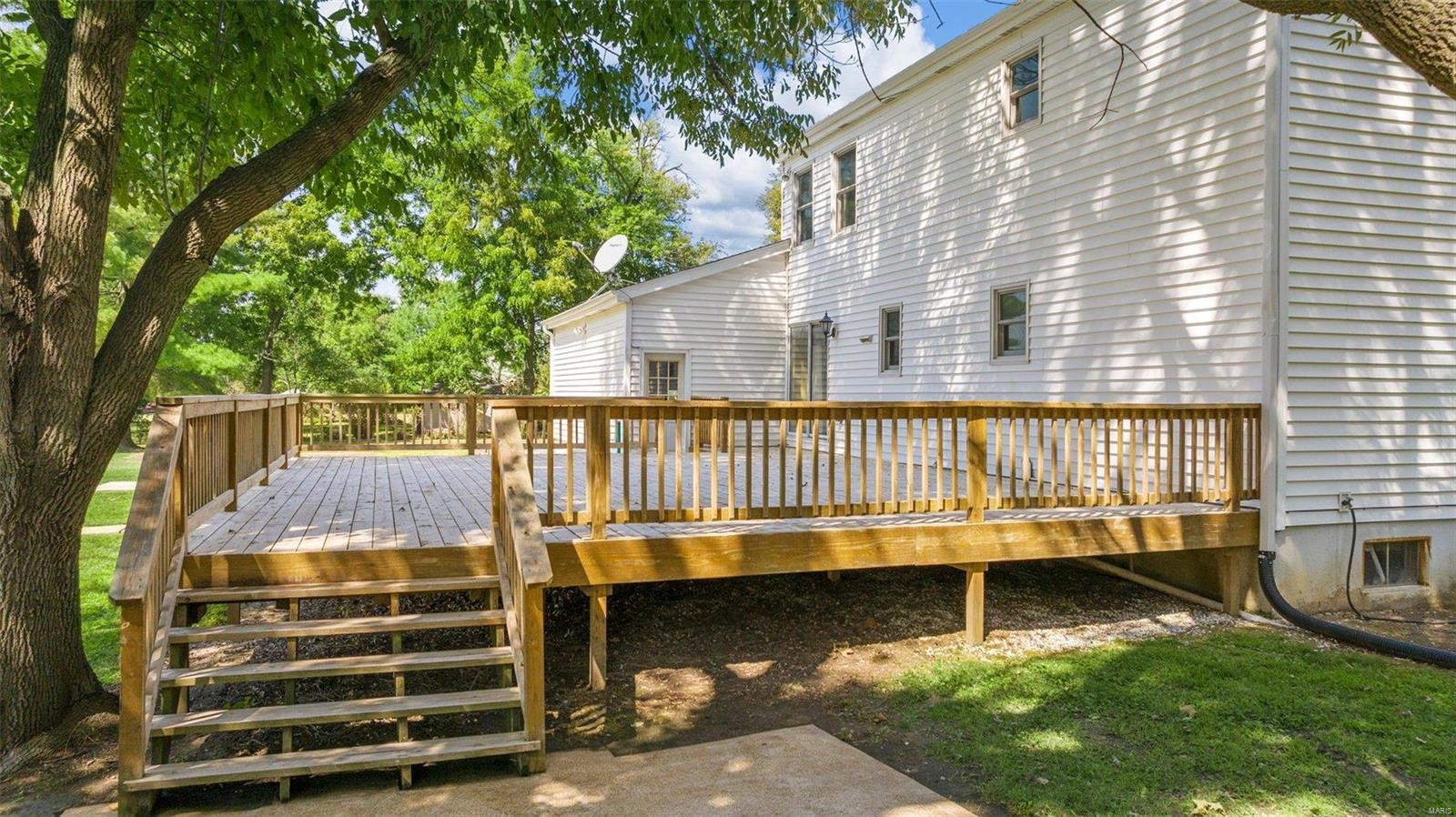 1444 Teson Road Hazelwood, MO 63042 - Photo 12 of 57