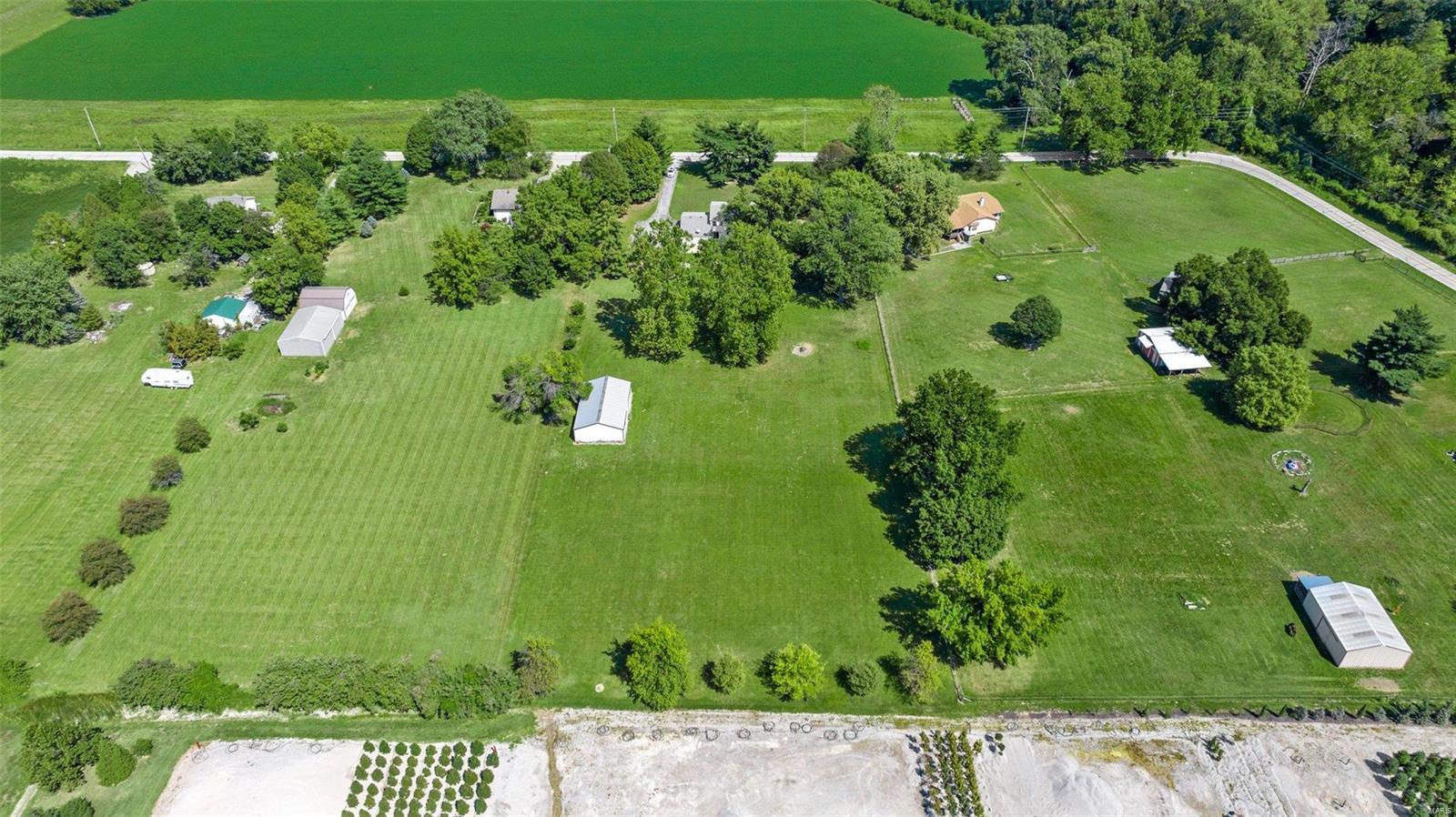 1444 Teson Road Hazelwood, MO 63042 - Photo 18 of 57