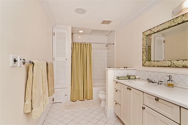 30 Commonwealth Avenue, Unit PH Boston, MA 02116 - Photo 6 of 12