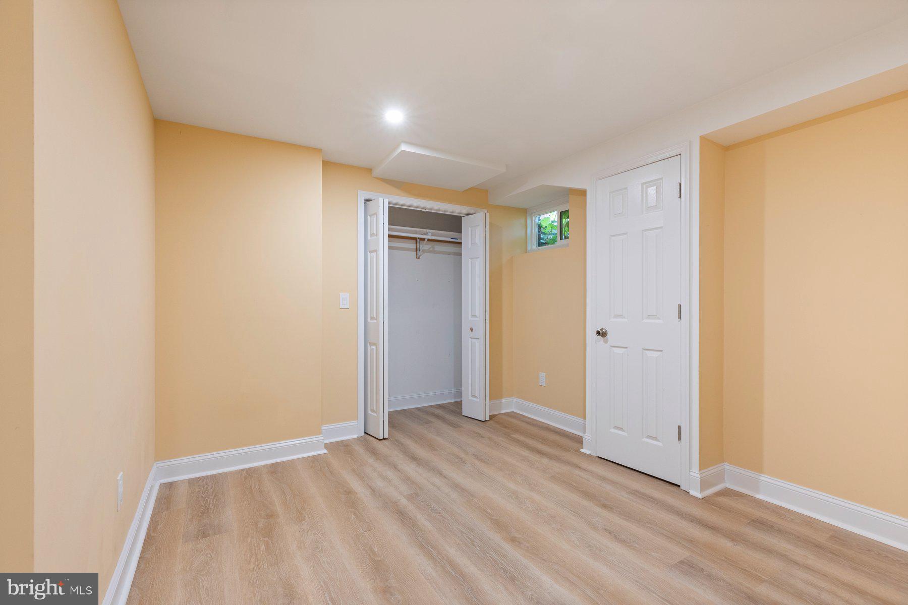 2516 Jennings Road Silver Spring, MD 20902 - Photo 18 of 33 Basement office, view 1