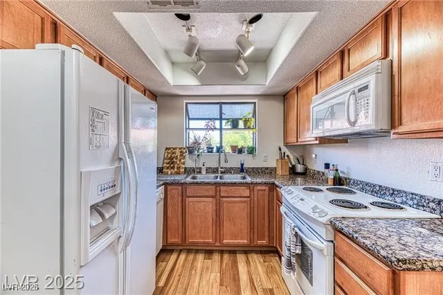 $1,150 | 7200 West Pirates Cove Road, Unit 2071, Las Vegas, NV 89145