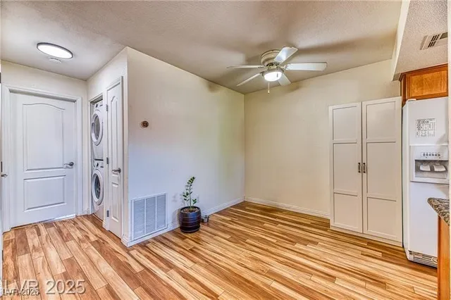 $1,150 | 7200 West Pirates Cove Road, Unit 2071, Las Vegas, NV 89145