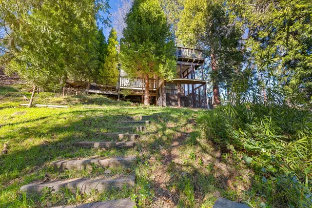 $299,000 | 16483 Creekside Drive, Sonora, CA 95370