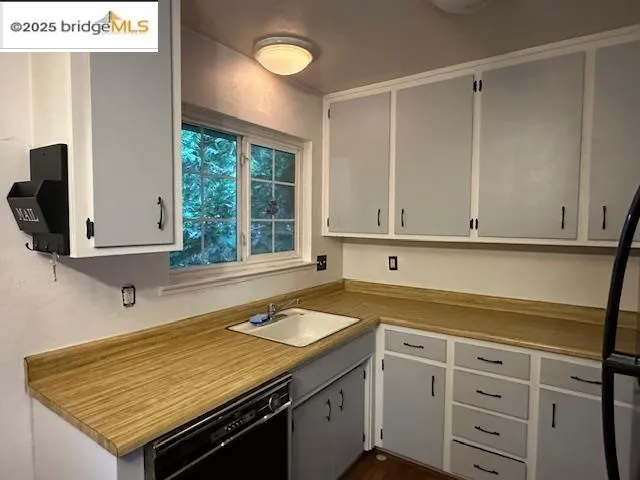 $299,000 | 16483 Creekside Drive, Sonora, CA 95370