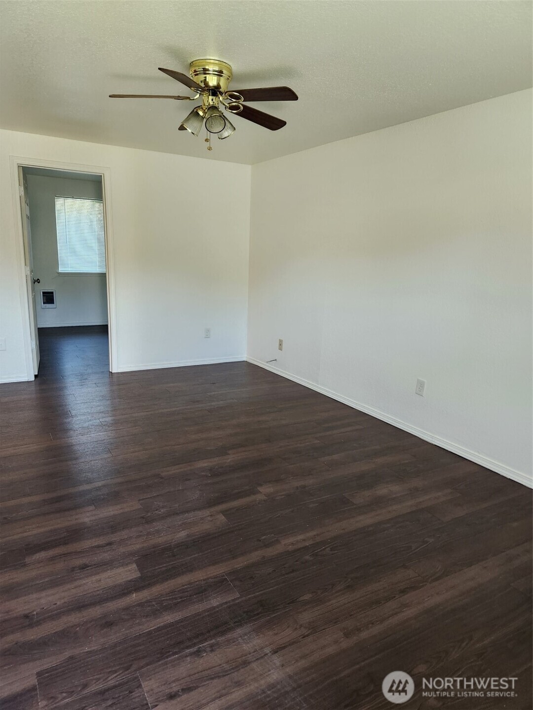 218 3rd Avenue Southwest Pacific, WA 98047 - Photo 16 of 16 a view of empty room with wooden floor