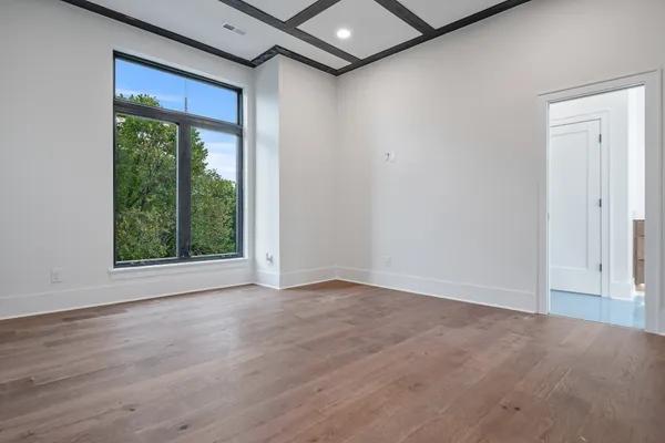 $1,499,000 | 6011 Hill Cir Drive, Nashville, TN 37209