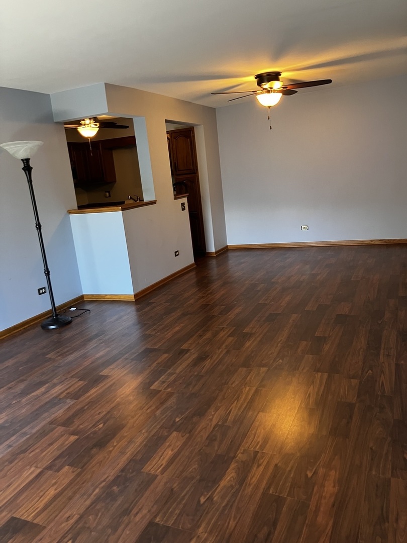 7231 Wolf Road, Unit 307 Indian Head Park, IL 60525 - Photo 11 of 32