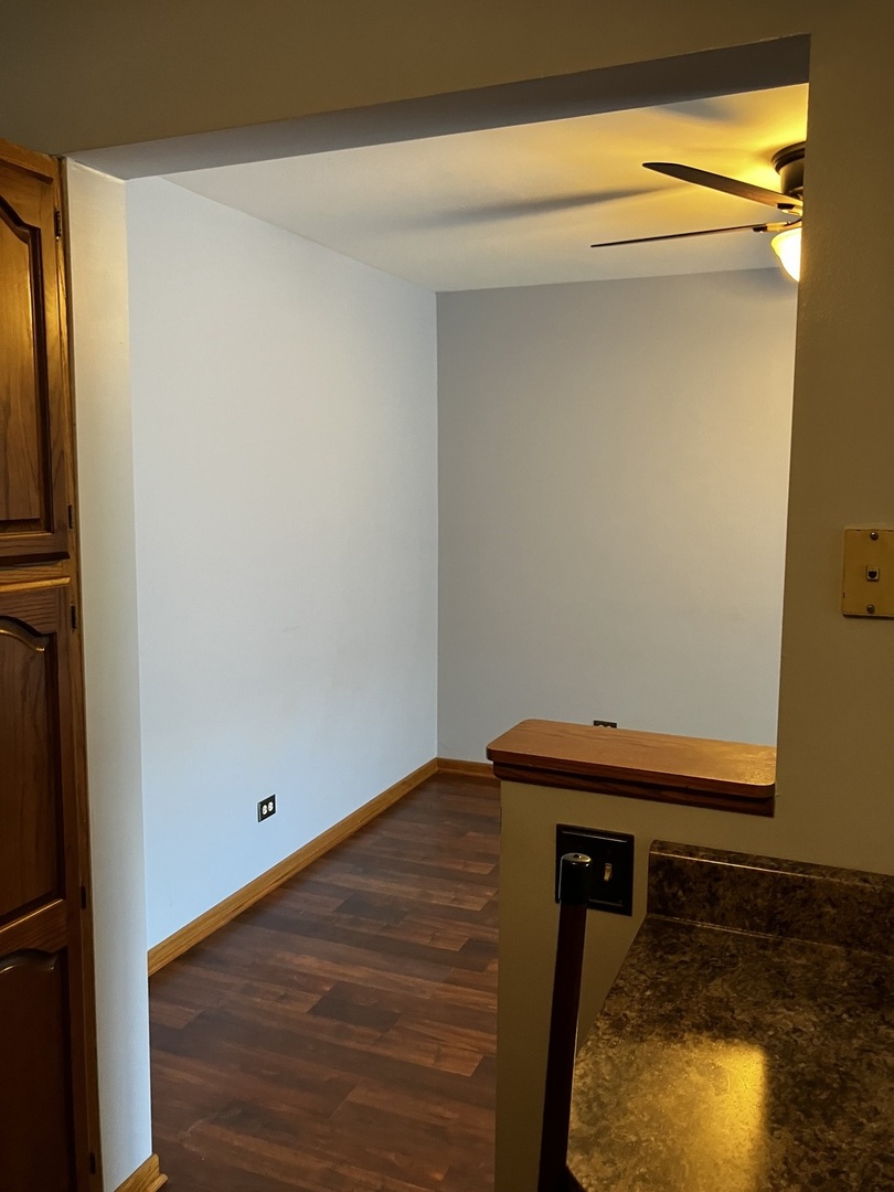 7231 Wolf Road, Unit 307 Indian Head Park, IL 60525 - Photo 17 of 32