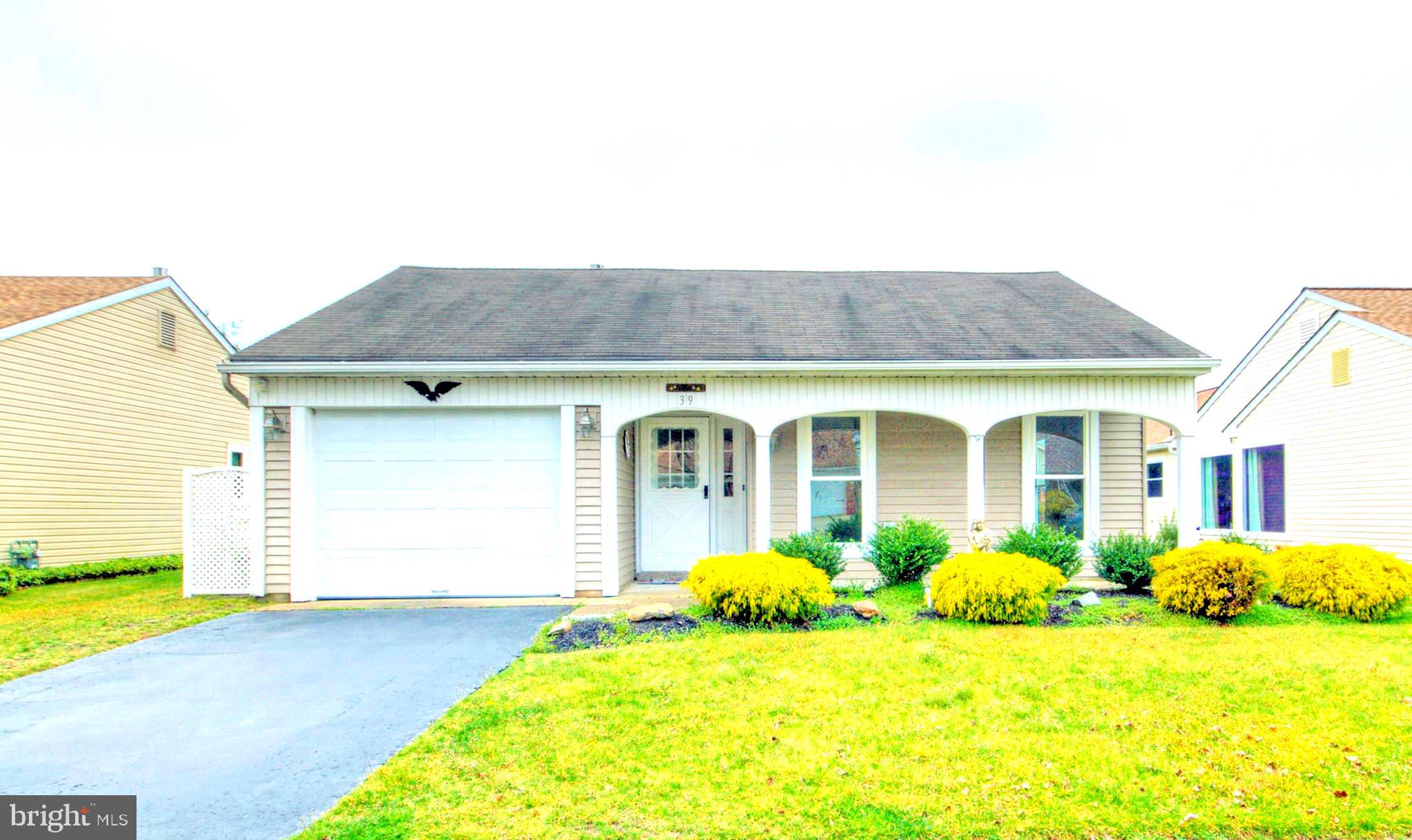 39 Stratford Road Southampton, NJ 08088 - Photo 1 of 49 Front of Home