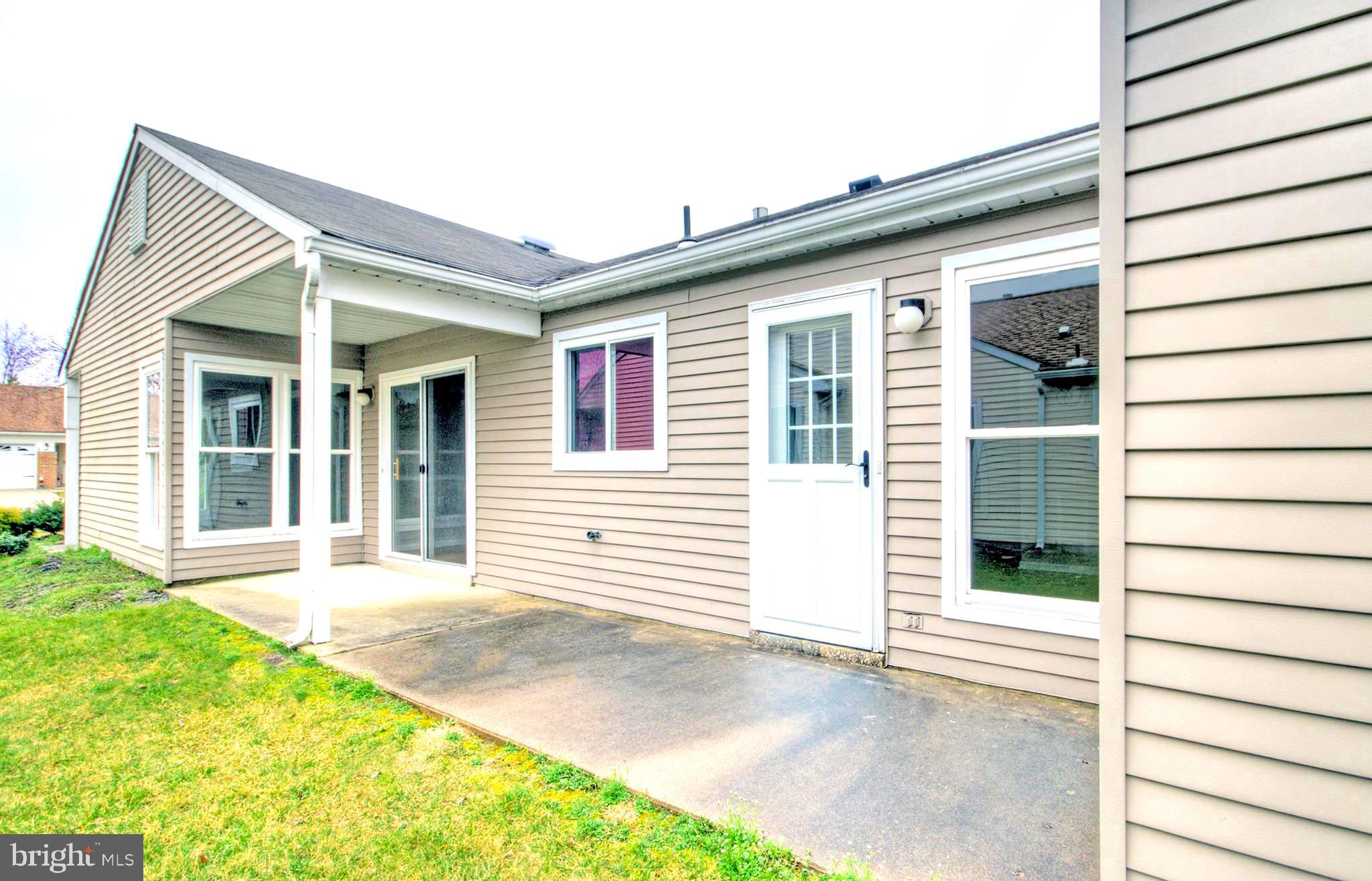 39 Stratford Road Southampton, NJ 08088 - Photo 10 of 49 Gallery Image 10