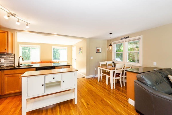 23 Burt Road Wilmington, MA 01887 - Photo 6 of 14 Gallery Image 6