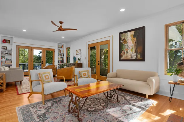 $995,000 | 117 South Bragg Avenue, Lookout Mountain, TN 37350