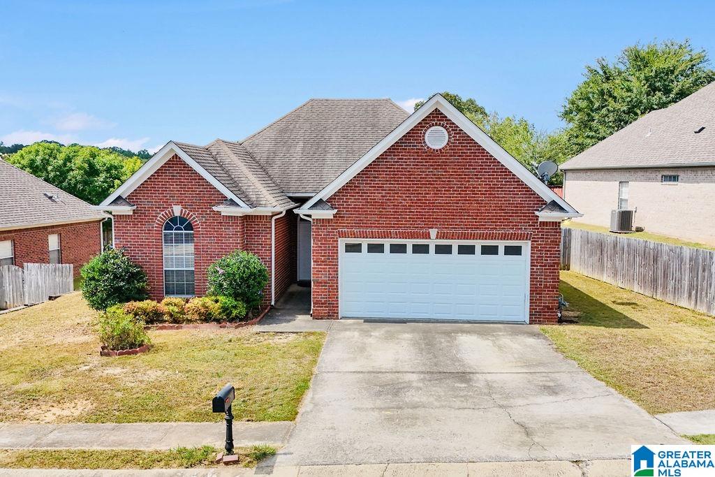 923 Daventry Trail Calera, AL 35040 - Photo 1 of 34