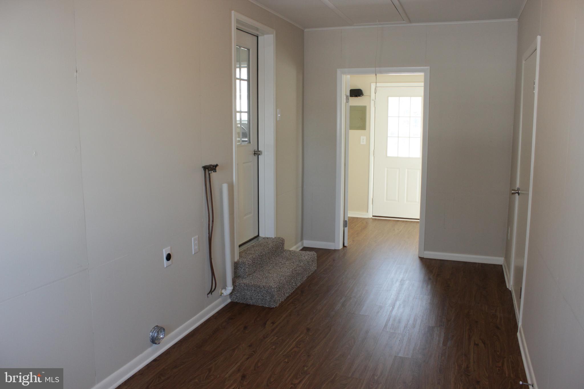1750 Campus Road Elizabethtown, PA 17022 - Photo 40 of 41 a view of a hallway with wooden floor