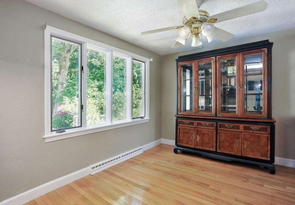 57 Nash Road Weymouth, MA 02190 - Photo 13 of 31