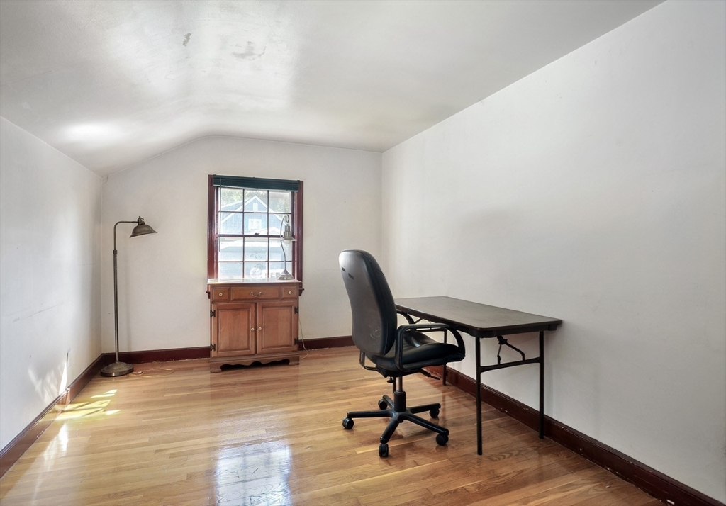 57 Nash Road Weymouth, MA 02190 - Photo 19 of 31