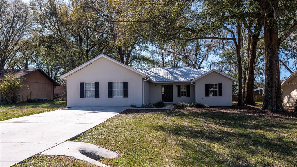 175 Almond Road Ocala, FL 34472 - Photo 1 of 1