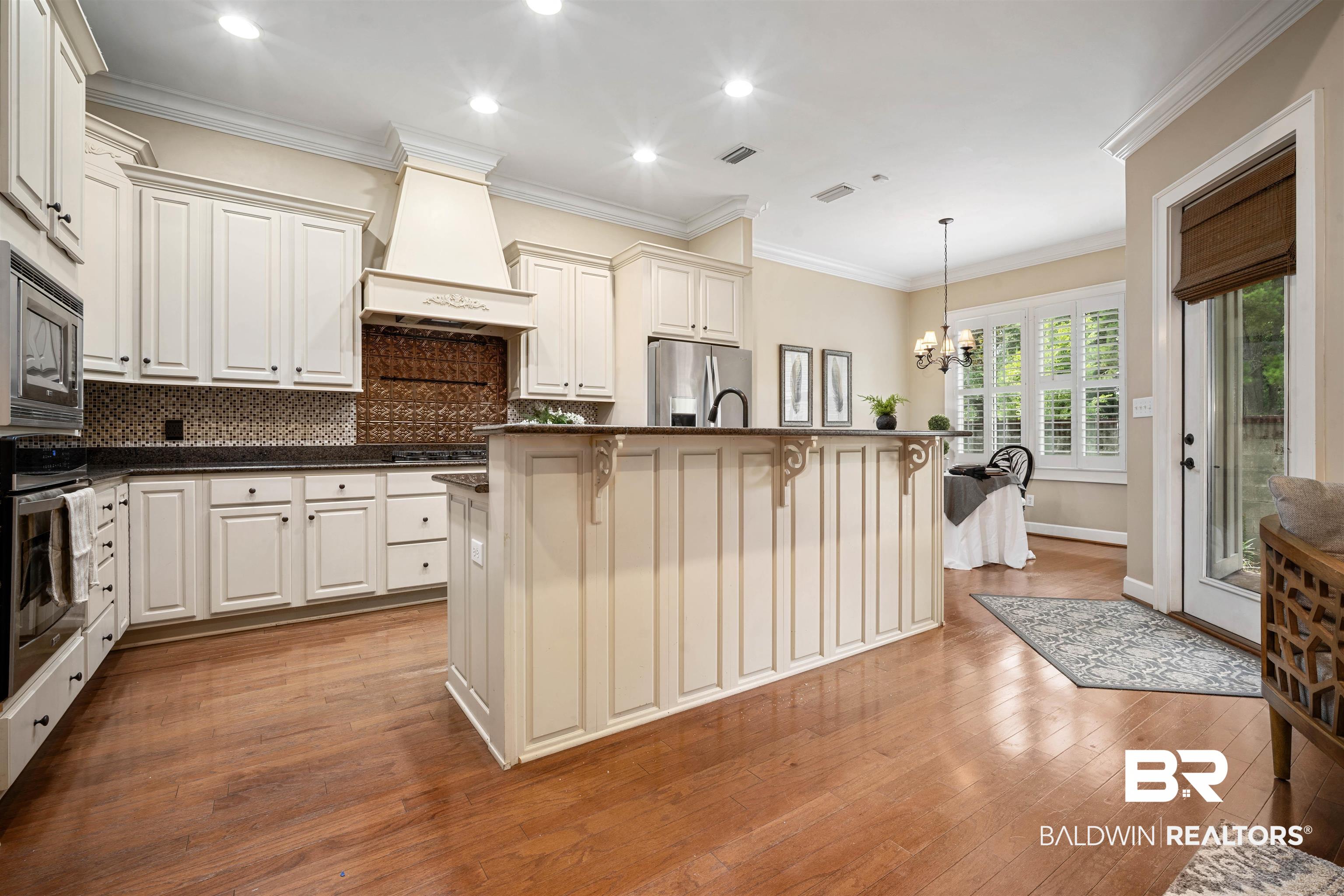 2807 Grant Street Mobile, AL 36606 - Photo 5 of 32