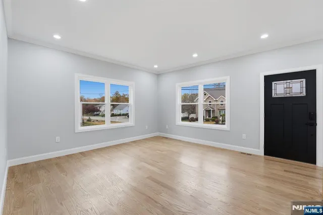 $5,500 | 20 Barnsdale Road, Wayne, NJ 07470