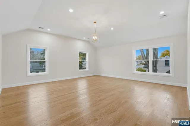 $5,500 | 20 Barnsdale Road, Wayne, NJ 07470