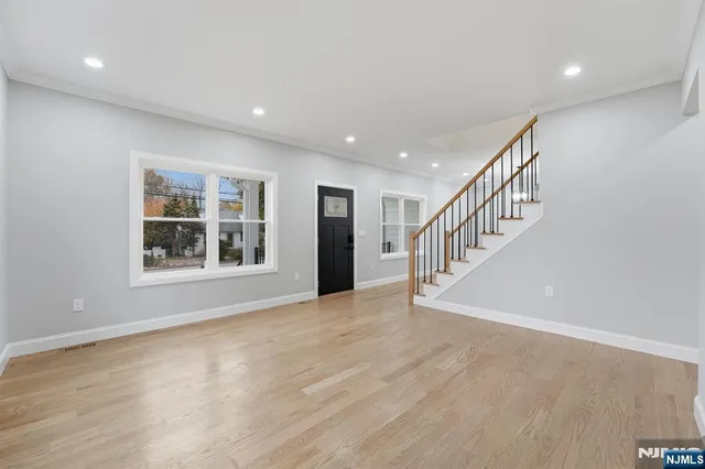 $5,500 | 20 Barnsdale Road, Wayne, NJ 07470