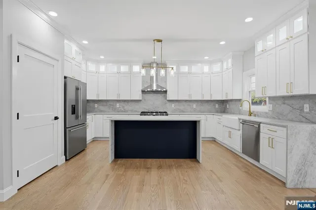 $5,500 | 20 Barnsdale Road, Wayne, NJ 07470