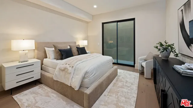 $12,750,000 | 565 Toyopa Drive, Pacific Palisades, CA 90272