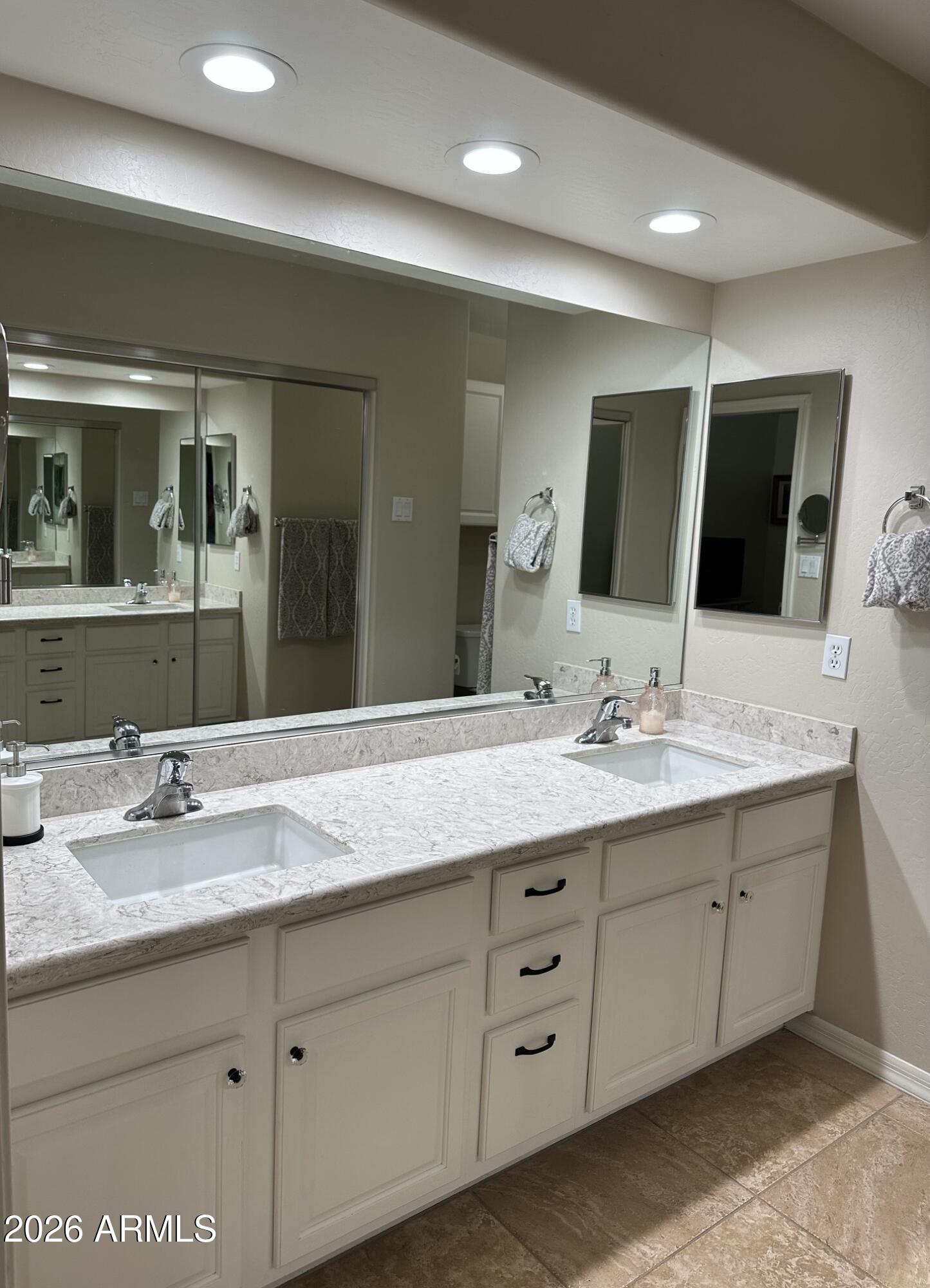 4202 East Broadway Road, Unit 17 Mesa, AZ 85206 - Photo 26 of 53 FullSizeRender