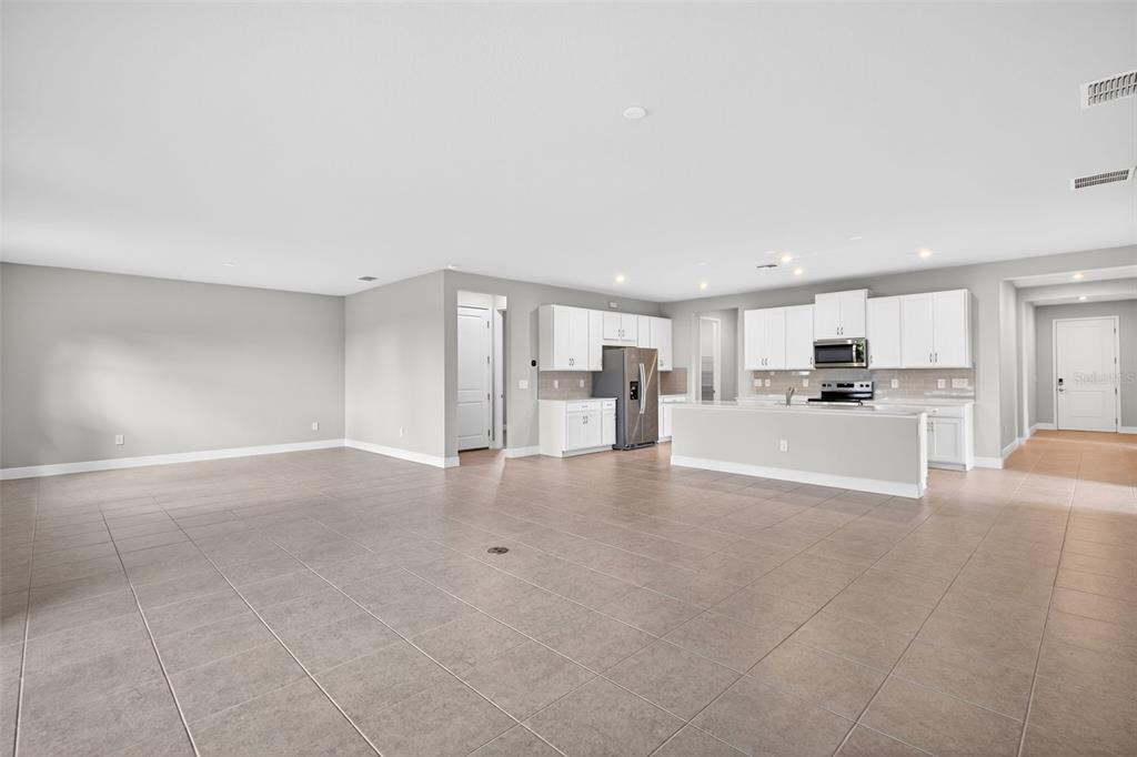 12459 49th Street East Parrish, FL 34219 - Photo 9 of 42