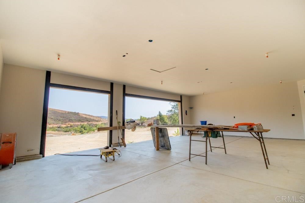 3750 Robinhood Road Vista, CA 92084 - Photo 53 of 61 Gallery Image 53