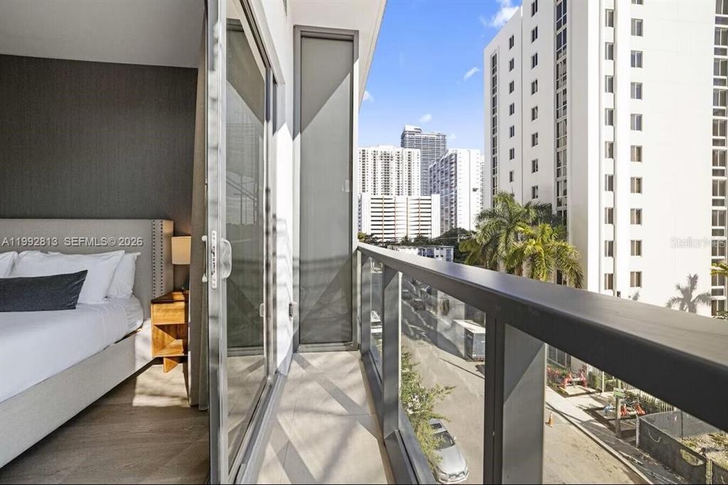 229 Southwest 9th Street, Unit 406 Miami, FL 33130 - Photo 6 of 17
