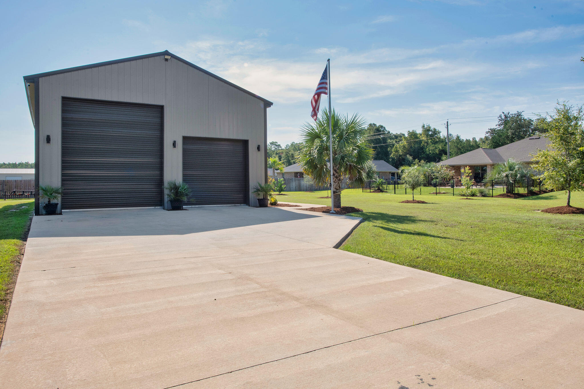 5392 South A Jones Road Milton, FL 32583 - Photo 2 of 55 a view of a backyard