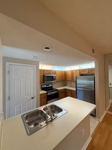 $1,400 | 47 Navarra Court, St. Augustine, FL 32086